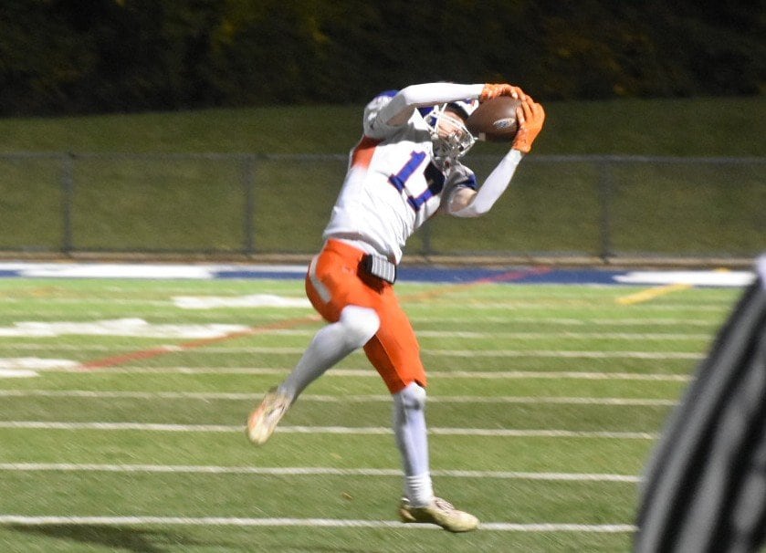 Genoa-Kingston, Hiawatha seasons end with playoff losses: Daily Chronicle football roundup — Rockford Sports news